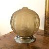 Lampe globe Art Déco mordorée