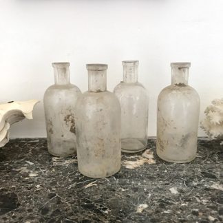 Flacons à pharmacie ou d'apothicaire en verre transparent