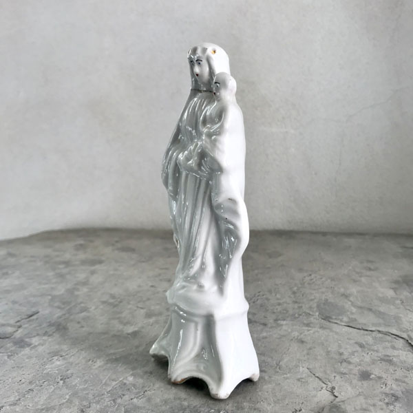 Ancienne vierge en porcelaine de Paris