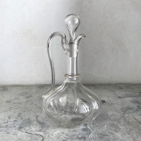 Ancienne carafe en verre - Brocante et Déco Chic