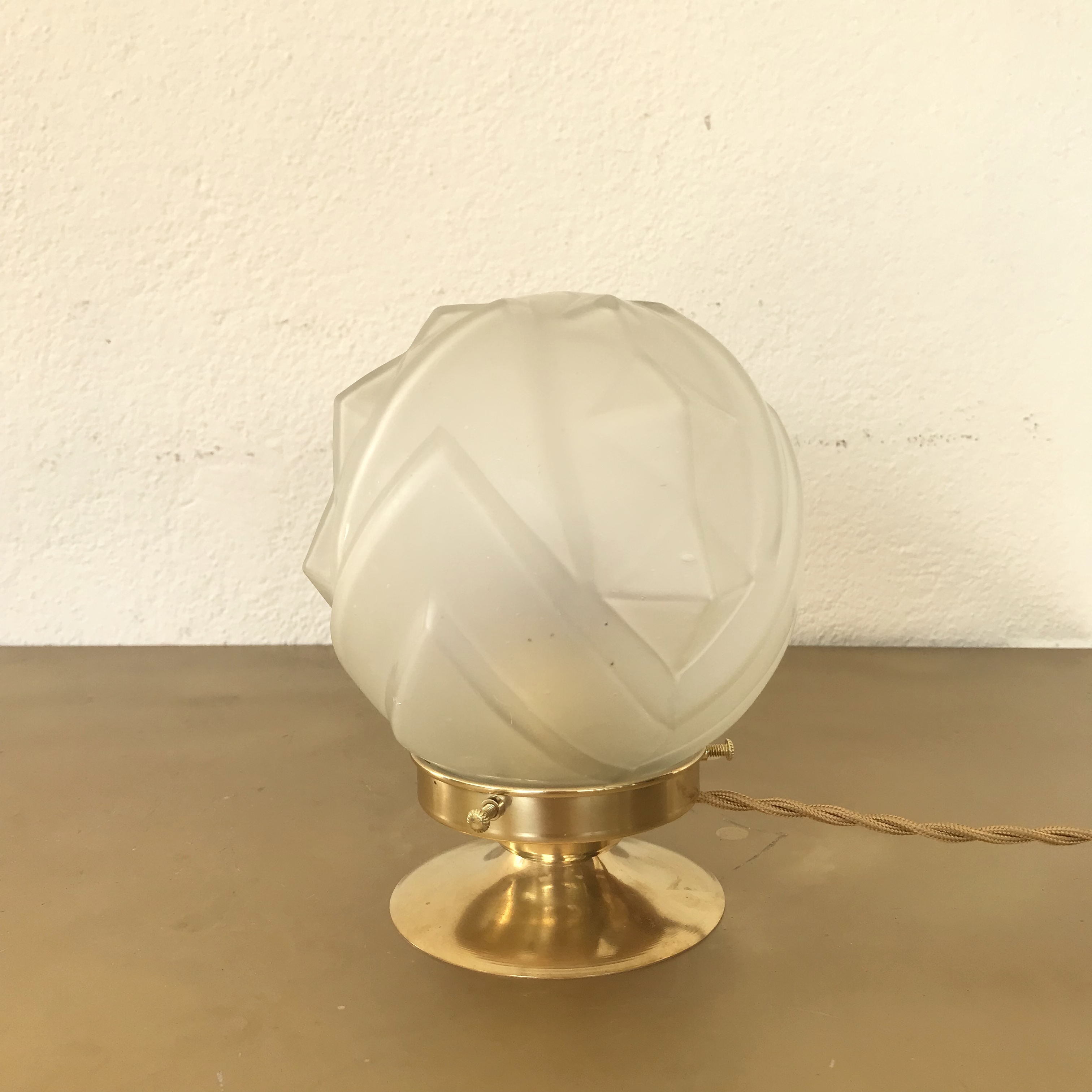 Lampe globe Art Déco "pointes" Brocante et Déco Chic