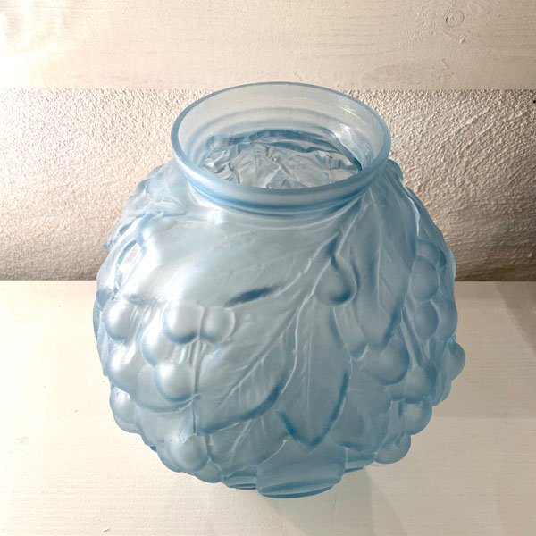 Vase mural bleu - révélé, brocante, art & déco responsable