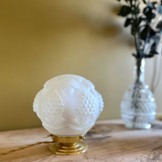 Lampe globe Art Déco brocante