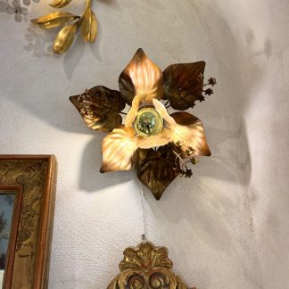 Applique fleur en métal doré brocante en ligne