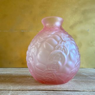 vase-boule-art-deco-rose-frise-cercles-1
