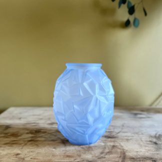 vase-bleu-art-deco-froisse-1