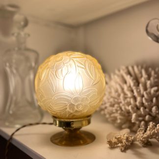 lampe-globe-art-deco-verre-ambre-fleurs-1