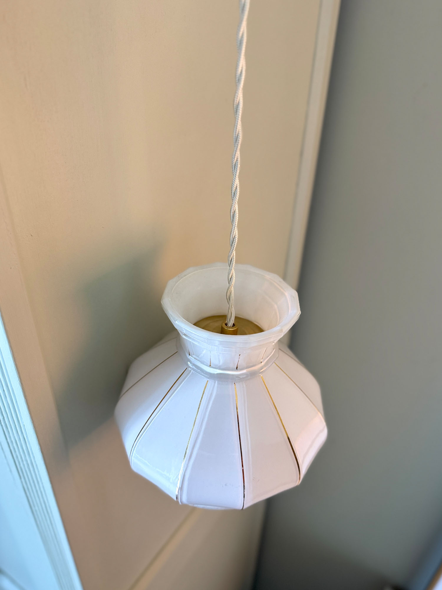 Lampe baladeuse "filets dorés" – Image 4